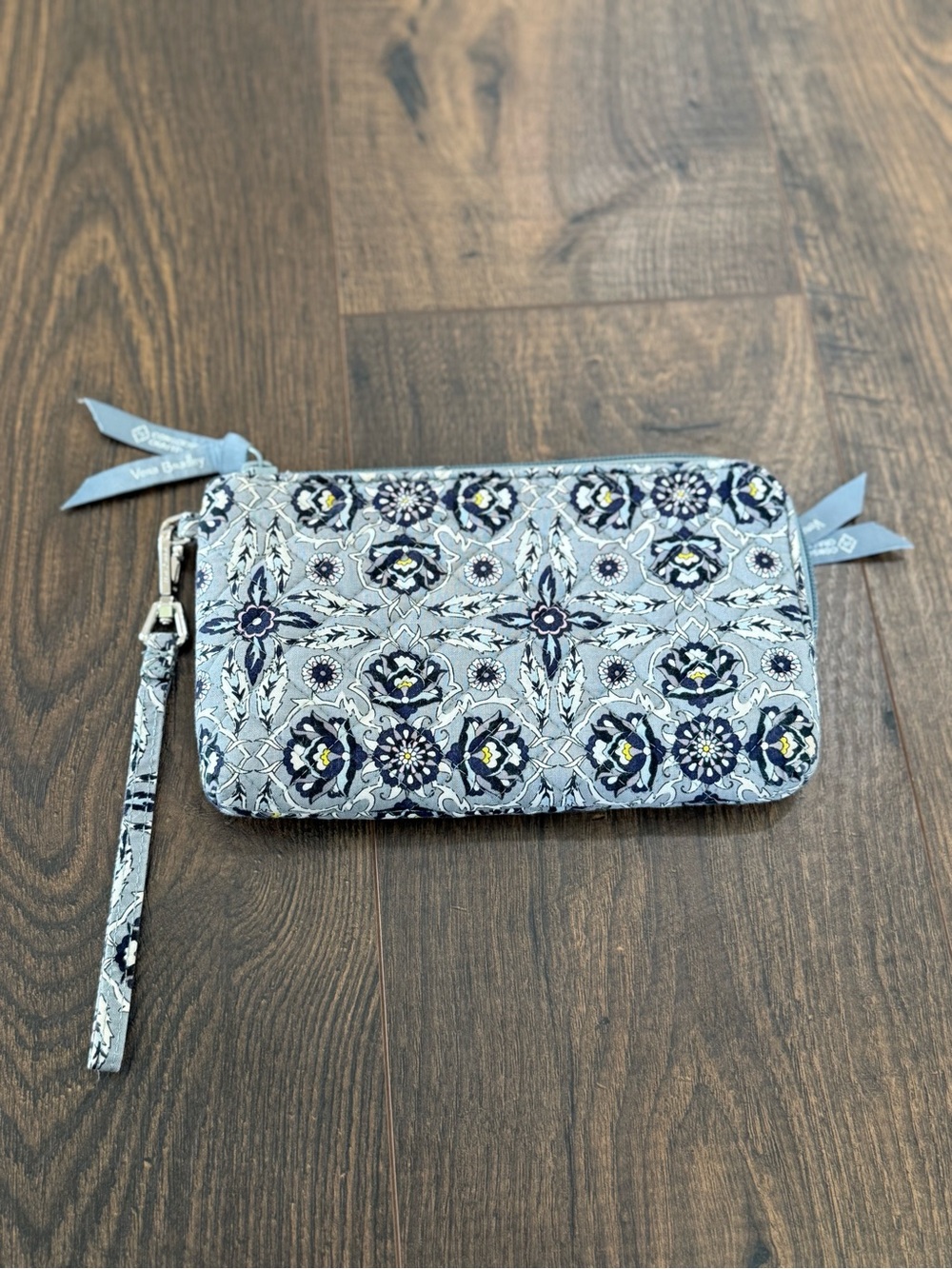 Vera Bradley Blue Floral Quilted Wristlet Wallet